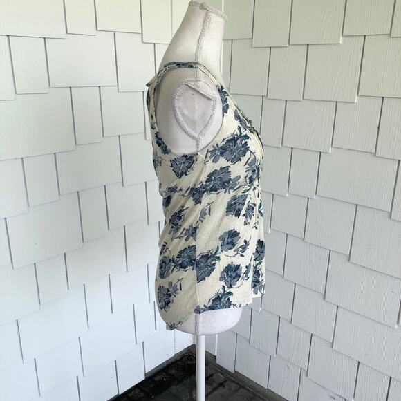 Lucky Brand Women's Blue/White Floral Lace Trim Pin Tuck Button Front Tank sz XS - Picture 4 of 5